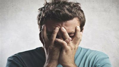 زوج في دعوى ضم حضانة: خلعتني وأنا بين الحياة والموت وتزوجت مساعدي في العمل