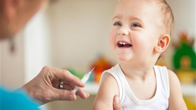 في الشتاء.. 5 نصائح ذهبية عن تطعيمات الأطفال الرضع