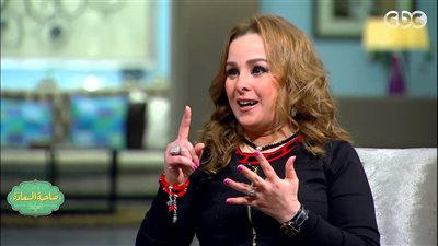 حنان شوقي ليست الأولى.. فنانون زعموا رؤية النبي في المنام