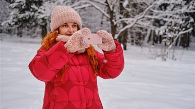 «هاتفك أكثر عرضة للتلف».. وإليكِ 5 حيل ذكية لحماية تليفونك في فصل الشتاء
