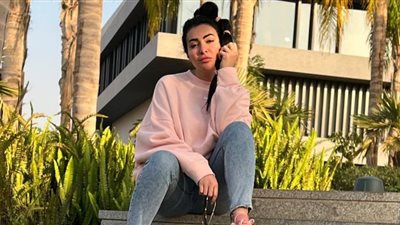 نشرة «هير فاشون»| ميرهان حسين بالكاجوال.. ومي سليم بالبيجامة.. وتارا عماد دون ميكاب