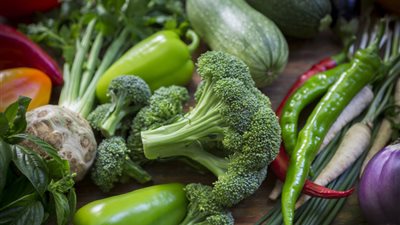 أسعار الخضروات اليوم السبت.. استقرار عام مع بداية الأسبوع في الأسواق