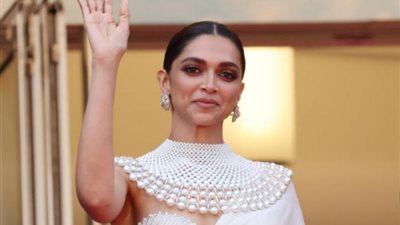 من هي الممثلة الهندية ديبيكا بادكون التي افتتحت نهائي كأس العالم؟