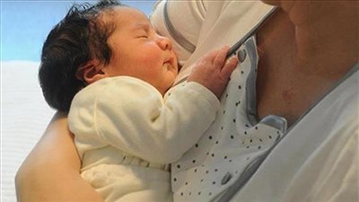 دراسة تكشف عن موسيقى تساعد طفلك على الاسترخاء والنوم