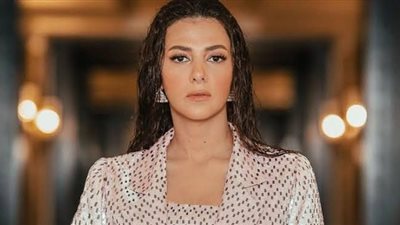 كايلا أول ظهور لابنة دنيا سمير غانم في «أنستونا»