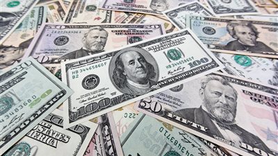 أسعار العملة اليوم الثلاثاء في البنوك ومحلات الصرافة