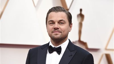 هل يخون ليوناردو دي كابريو جيجي حديد من أجل فتاة تصغره بـ25 عاما؟ (صور)