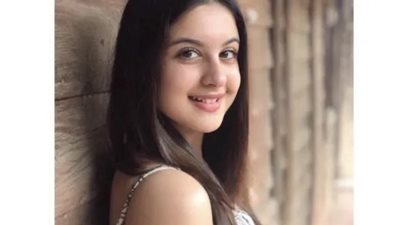 انتحار الممثلة تونشيا شارما أثناء التصوير (صور)