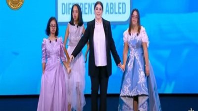 كندة علوش تشارك في احتفالية «قادرون باختلاف» وتلقي كلمة مؤثرة