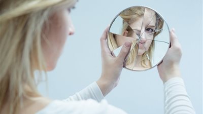 هير نيوز لايف كوتش| لو مريتي بأزمة بـ2022 «اتبعي هذه النصائح قبل 2023»