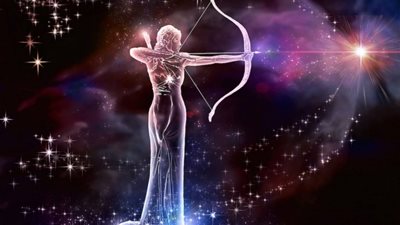 توقعات علماء الفلك لبرج القوس 2023 «استغلي الحظ في الأشهر الأولى من العام»