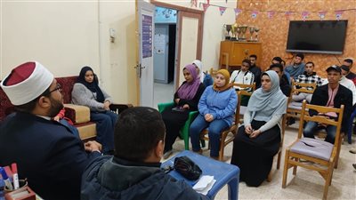 مركز شباب الساحل بطور سيناء يناقش دور المرأة في المجتمع