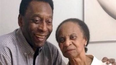 مفاجأة والدة بيليه لا تعلم بوفاته حتى الآن