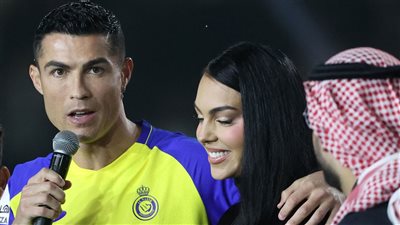 «ملك يمين» هوية منسوبة لجورجينا صديقة رونالدو تثير أزمة في السعودية (صور)