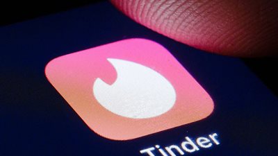  تطبيق المواعدة «Tinder» يسجل ارتفاعًا لأعداد المستخدمين بنسبة 30%