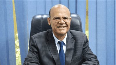 أستاذ مناعة: رذاذ البرد ينتشر فى الهواء بسرعة 300 متر فى الساعة 