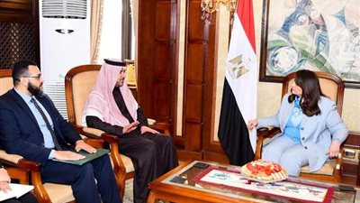 وزيرة الهجرة تثمن حملة الملحقية العمالية السعودية لتوعية العمالة المصرية