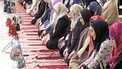 حكم صلاة سُنة الجمعة وكيفيتها ومكان أدائها؟ الأزهر يجيب