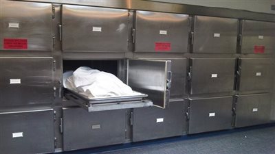 «ركبت خلفه على الموتوسيكل» فوجه لها 3 طعنات