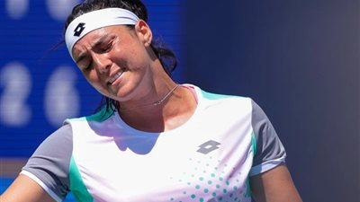 أنس جابر تنهار باكية في أحد الأنفاق (فيديو)