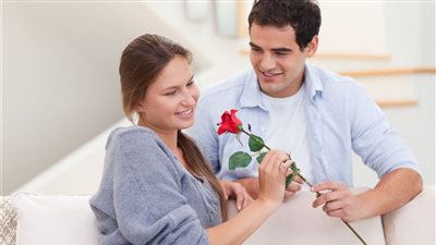 بينها «التسامح والحوار» تعرفي على دلالات العلاقة الزوجية المثالية