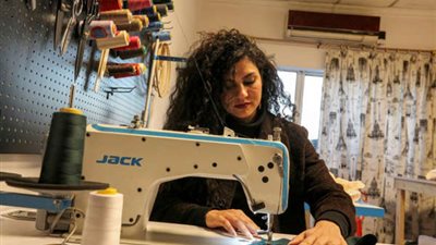 «آلاء عادل» مصممة أزياء عراقية تخطت الحواجز بمشروعها الخاص