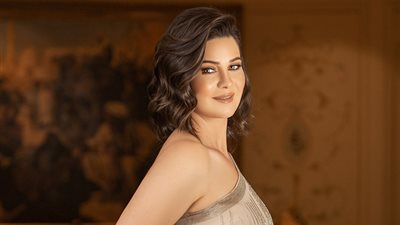 يسرا اللوزي تعاني من «جروب الماميز» و«اللانش بوكس»