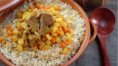 منها «الدوبارة والمحاجب»| إليكِ طريقة تحضير أشهر الأكلات الشعبية الجزائرية (صور)