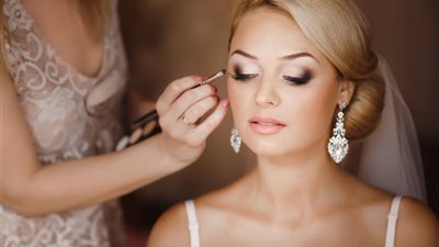 «أبرزها عدم شرب الماء» تجنبي هذه الأخطاء قبل حفل الزفاف