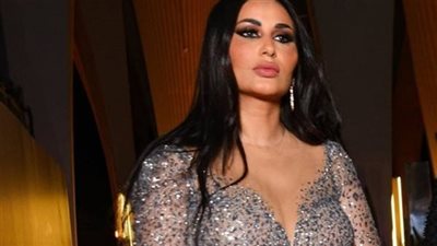 «زواج أم مرض؟» طليقة أحمد الفيشاوي تكشف سر غيابها