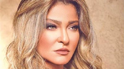 اتهامات متبادلة بالضرب والسحل بين علا غانم وزوجها  