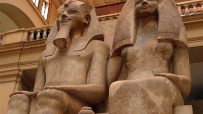 «في عيد الحب» عبد الرحيم ريحان يكشف لـ«هير نيوز» رومانسية المصريين القدماء