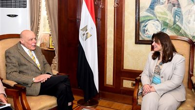 وزيرة الهجرة: مستمرون في خطة ربط علمائنا بالخارج بوطنهم