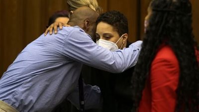 بعد 28 عامًا في السجن| براءة أمريكي من تهمة القتل