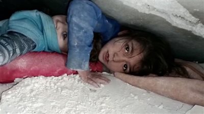 كيف تواجهين فزع طفلك بعد الزلزال؟