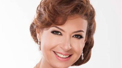 منال سلامة تهاجم دخول «انفلونسر» السوشيال ميديا عالم الفن