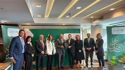 «فيزا» تمنح البنك الأهلي جائزة «الأسرع نمواً» في مصر