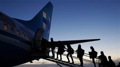 تفسير حلم السفر مع الميت وعلاقته بتغيير قريب في الأحوال