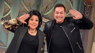 صاحبة السعادة تتغزل في حكيم| أغاني ندم عليها وتسبب في مرض والدته