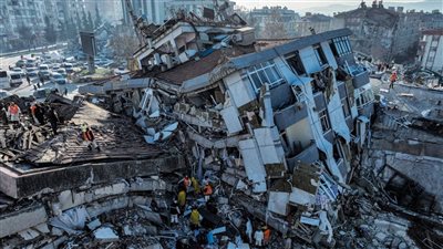 زلزال الإكوادور| تفاصيل مشاهد الرعب والدمار التي عاشها السكان (فيديو وصور)