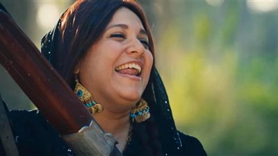 «في حب مربوحة» السوشيال ميديا تدافع عن رحمة أحمد وأصابع إتهام لرامز جلال