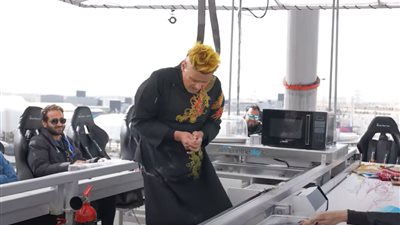 «الثعبان يلدغ رامز جلال» صراخ وسقوط دماء في «رامز نيفر إند»