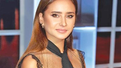 نيللي كريم: أقبل المشاهد الحميمية وقبلة هاني سلامة مش غلطة