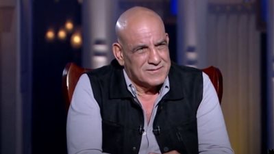 محمد لطفي عن اغتصابه لهيفاء وهبي: «منه لله محمد السبكي» (فيديو)