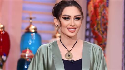 أناقة وشياكة| عبايتك في رمضان على طريقة لميس البشوتي (صور)