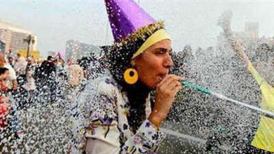 «بيجامة العيد وطبق الكحك» تقاليع البنات في عيد الفطر على السوشيال ميديا