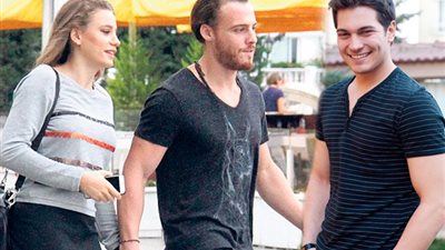 «بعد واقعة نسليهان» فنانات أتراك تعرضن للخيانة أشهرهن «السلطانة هويام»