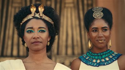 «بعد جدل تجسيدها الملكة كليوباترا» من هي أديل جيمس؟ 