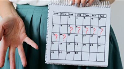 «للعروس الجديدة» 4 أنواع حبوب آمنة تؤخر نزول الدورة الشهرية