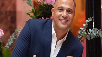 طفلة تمنى مصطفى درويش أن تكون ابنته | تعرفي عليها 